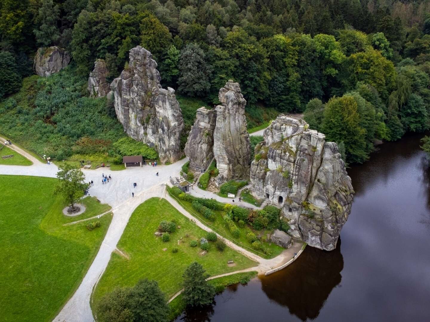 3 Tage zu Fuß ums Dorf der Tiere im Weserbergland inkl. 3-Gang-Menü