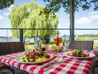 Sparangebot im Strandhaus direkt am wunderschönen Inselsee bei Güstrow