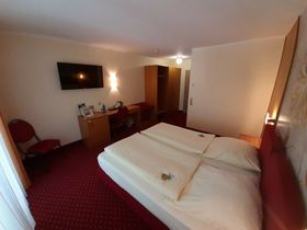 Premio Wein & Schlemmer-Reise Diez an der Lahn 4 HP+