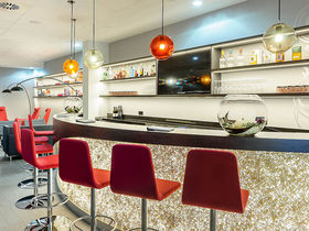 3 Tage Düsseldorf - Shopping, Kultur und Architektur inkl. Carepaket