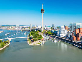 3 Tage Düsseldorf - Shopping, Kultur und Architektur inkl. Carepaket