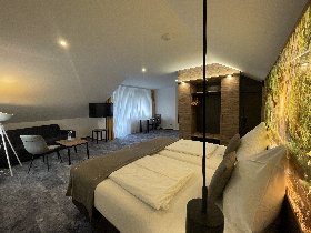 Valentinstag -> Romantische Nacht in Bayern für 2 am direkt See, inkl. Candle-Light Dinner 2