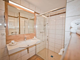 Alles was ich brauch! 3 Tage in Magdeburg inkl. Halbpension aus dem Herzen Jugoslawiens