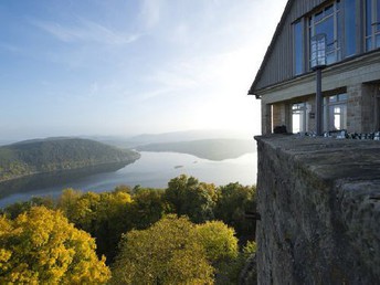 Flitterarrangement am Edersee 2024 inkl. Mehrgangmenü