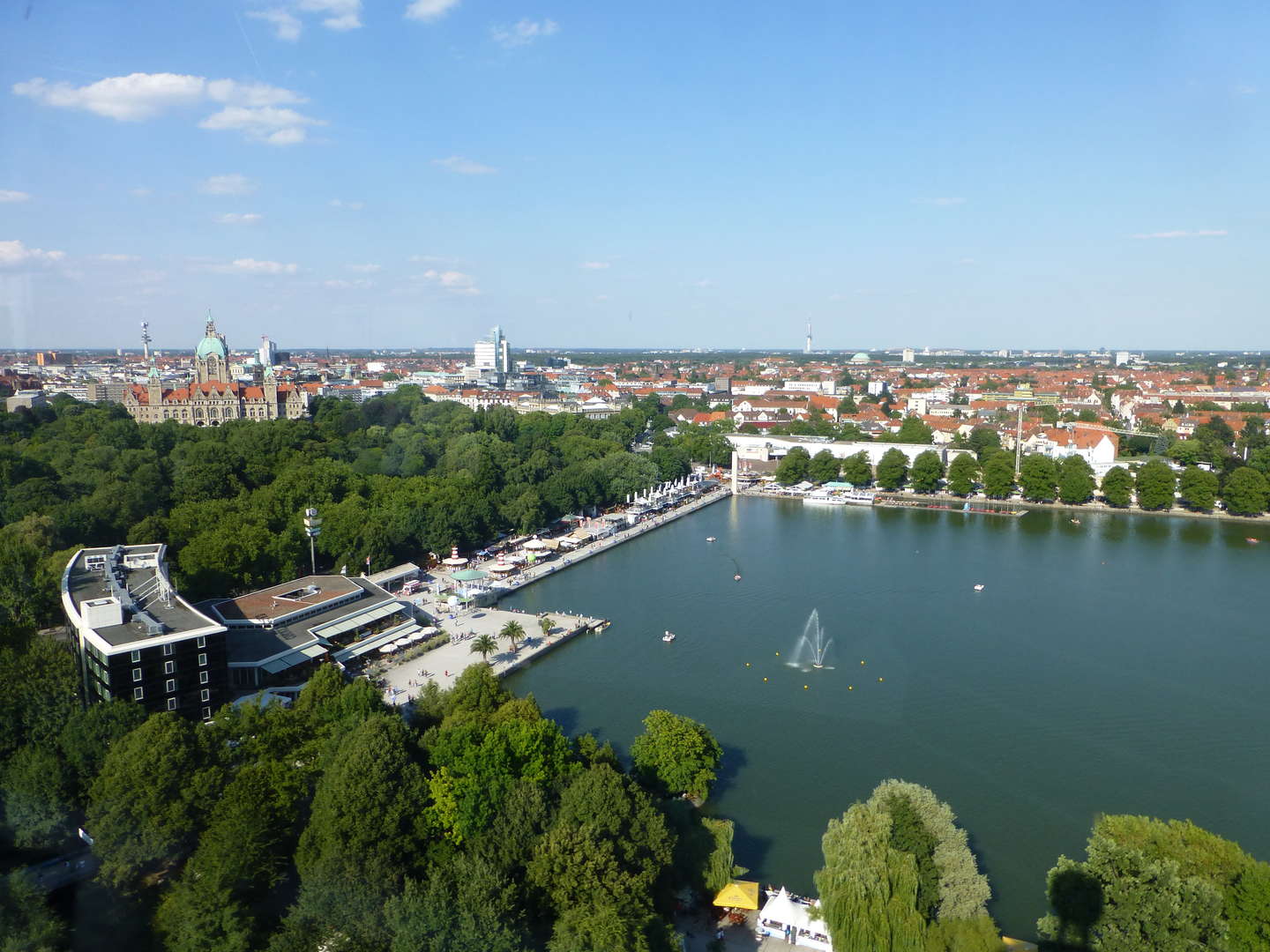 Städtetrip nach Hannover | In wenigen Minuten im Zoo oder Stadtzentrum | 6 Nächte