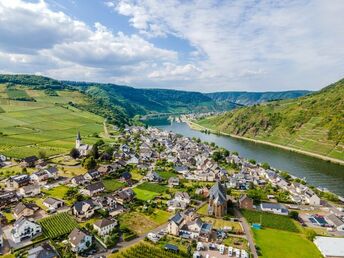 Kurzurlaub beim Winzer an der Mosel inkl. Gästeticket und Weinprobe