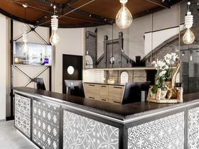 Silvester mit Musical Dinner Show -1 Nacht