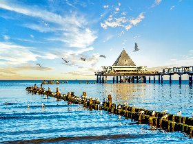 Magische Momente zum Jahreswechsel mit Gala-Buffet, Livemusik & Tanz