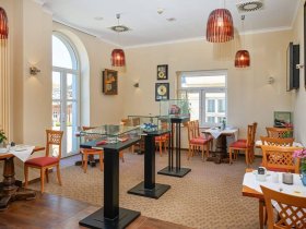 Magische Momente zum Jahreswechsel mit Gala-Buffet, Livemusik & Tanz