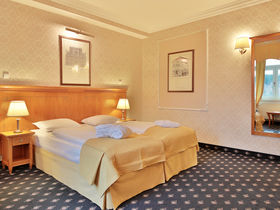 LADIES FIRST - Schönheitspaket mit Halbpension| 2 Nächte