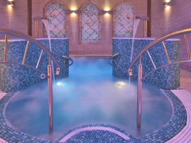 3 Tage Erholsame Auszeit im Retro Riverside Wellness Resort