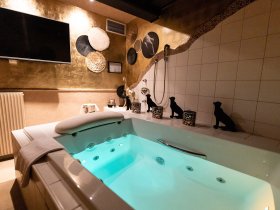 Romantik pur im Kuschelhotel Deluxe mit Kuschelfrühstück und Love-Dinner, Jungle-Spa