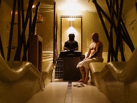 Romantik pur im Kuschelhotel Deluxe mit Kuschelfrühstück und Love-Dinner, Jungle-Spa