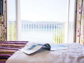 Bed & Breakfast - 1. Reihe fußfrei am Wörthersee  | 2 Nächte 