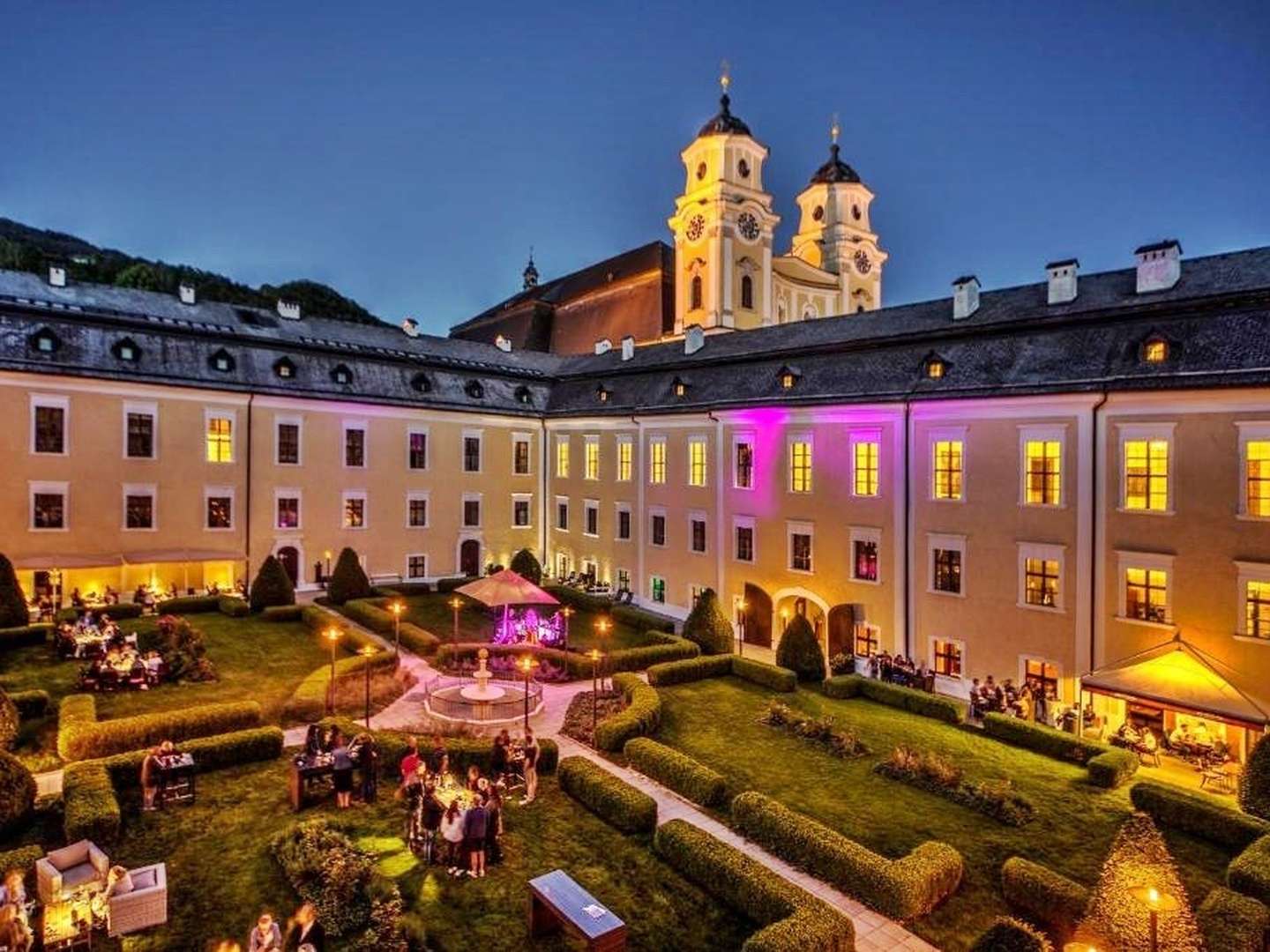 Adventzauber in Mondsee inkl. Punsch oder Glühwein | 2 Nächte