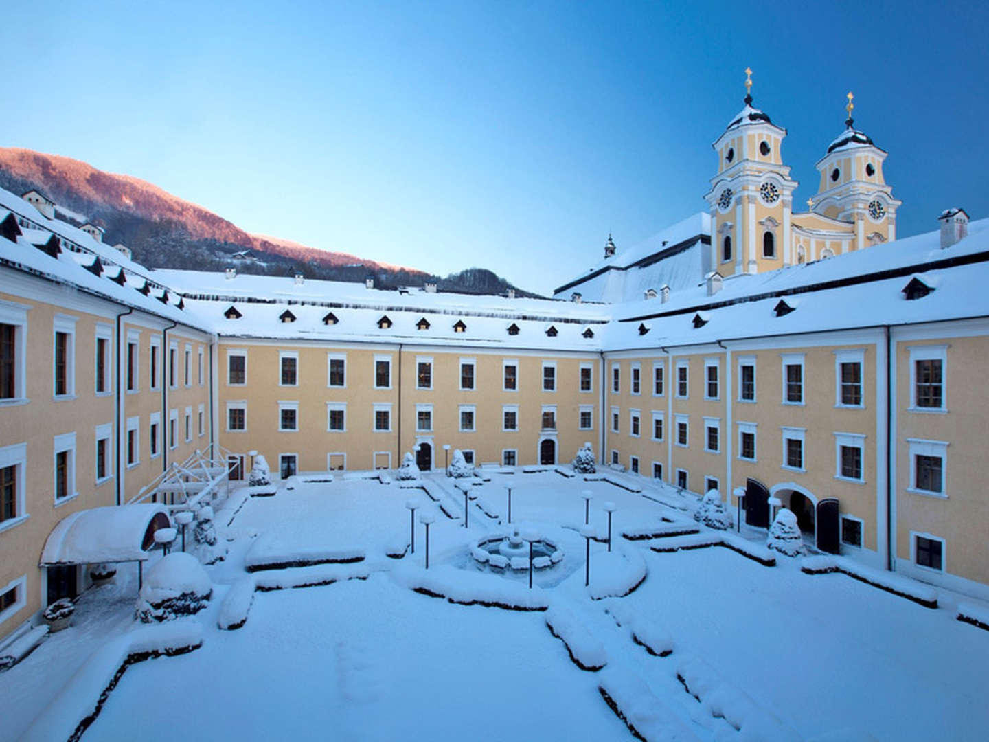  Winterbeginn im Schlosshotel am Mondsee inkl. Wellness & 1x Abendessen | 2 Nächte