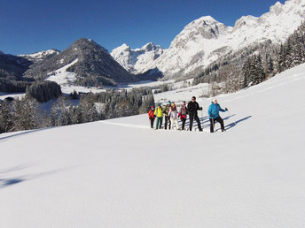 Schneeschuhwanderung im Lammertal inkl. Ausrüstung | 2 Nächte