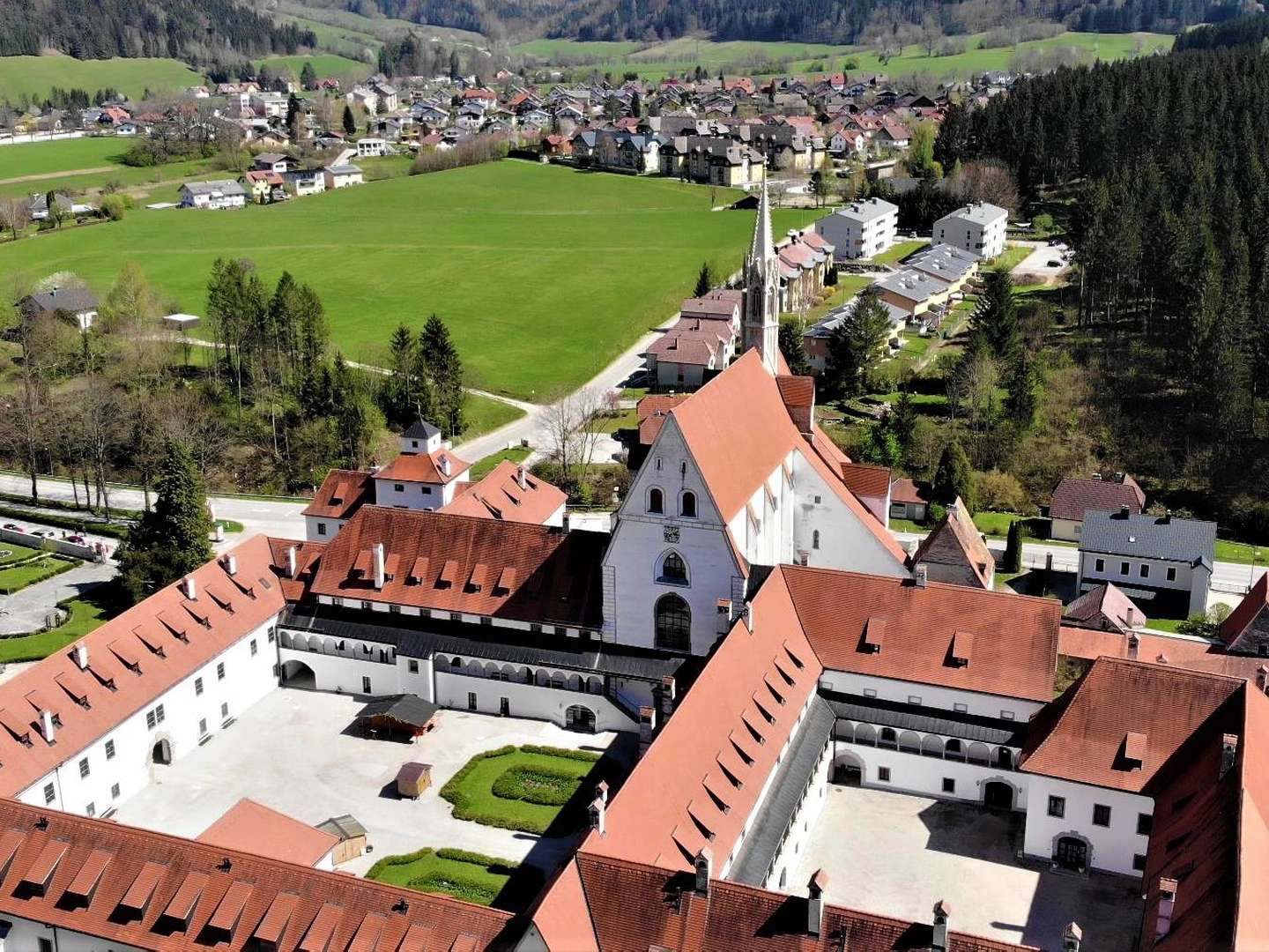 Auszeit in der Wander-Radregion rund um den schönen Ötscher inkl. Kartausenführung