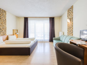 Winterstimmung inkl. Abendessen & Kinder-Skipass bis 14 Jahre | 7 Nächte 