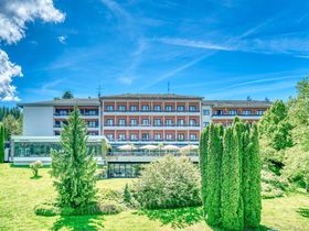Wellnessurlaub in Kärnten - traumhafter Ausblick auf den Wörthersee inkl. Halbpension | 1 Nacht 2