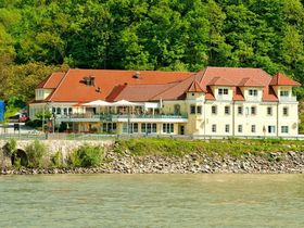 Freundinnen-Wohlfühltage in der malerischen Wachau inkl. Wellnessbereich | 1 Nacht