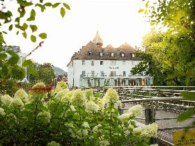 Schloss Romantik im Mostviertel inkl. 4-Gang-Candle-Light-Dinner & Blumenstrauß