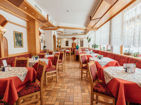 Weihnachten im Hotel Kastell | 3 Nächte inkl. Halbpension  