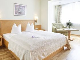 Wild, Wein, Advent im Landhotel im oststeirischen Almenland | 1 Nacht