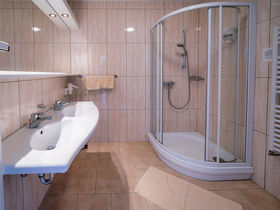 Wild, Wein, Advent im Landhotel im oststeirischen Almenland | 1 Nacht