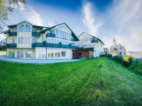 Wild, Wein, Advent im Landhotel im oststeirischen Almenland | 1 Nacht