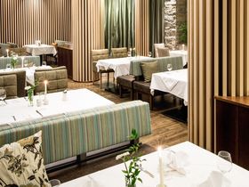 Dienstag & Donnerstag-Special | Therme inkl. Abendessen im Sole-Felsen-Bad | 1 Nacht