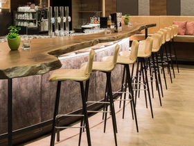 Dienstag & Donnerstag-Special | Therme inkl. Abendessen im Sole-Felsen-Bad | 1 Nacht