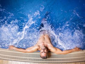 Dienstag & Donnerstag-Special | Therme inkl. Abendessen im Sole-Felsen-Bad | 1 Nacht