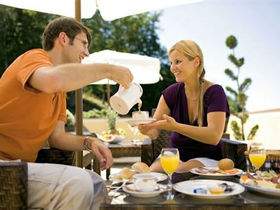 Romantik für Zwei in Loipersdorf inkl. Rosenblütenbad u.v.m. | 3 Nächte