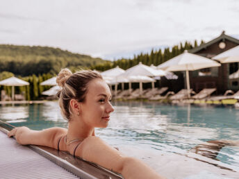 Wellnesszeit im einzigartigen Wohlfühlhotel im Thermen- & Vulkanland inkl. Abendmenü | 4 Nächte