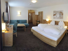 Sonnenskilauf in der Region Schladming-Dachstein | direkt an der Seilbahn| 3 Nächte