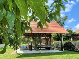 Advent in der Kellergasse Heiligenbrunn 3 Nächte, Dinner, heisser Aperol, Transfer uvm.  
