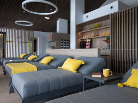 Advent in der Kellergasse Heiligenbrunn 3 Nächte, Dinner, heisser Aperol, Transfer uvm.  