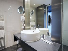 Shop & Enjoy Kurzurlaub nahe dem Outlet Center & dem Neusiedlersee | 6 Tage 