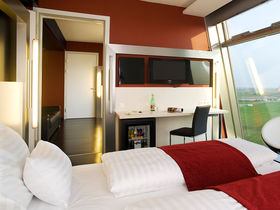 Shop & Enjoy Kurzurlaub nahe dem Outlet Center & dem Neusiedlersee | 6 Tage 