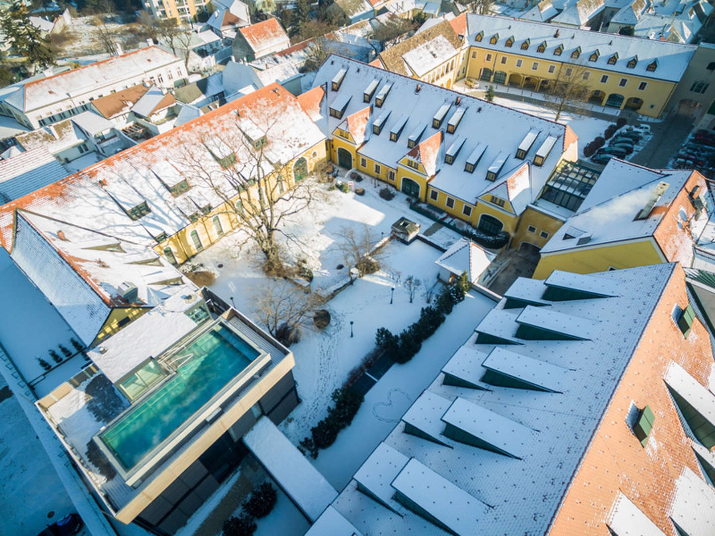 Wellnessauszeit mit einzigartigem Ausblick & Weinverkostung | 3 Nächte 