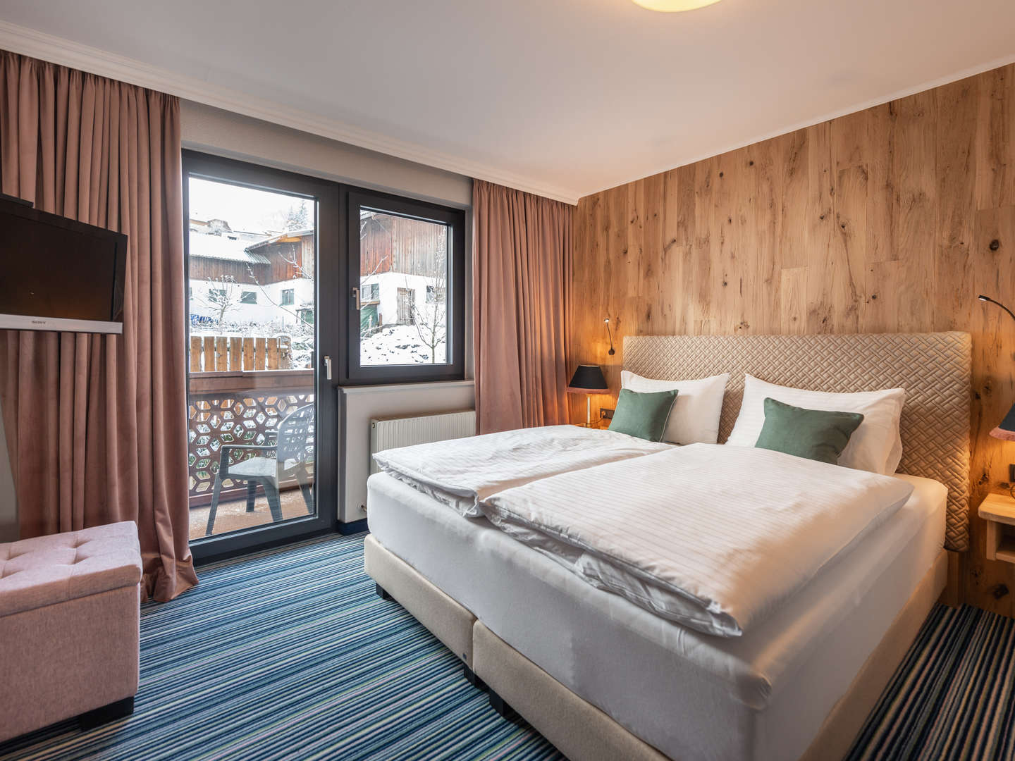 Winterurlaub im Skiparadies Schladming im adults only Hotel direkt an der Piste