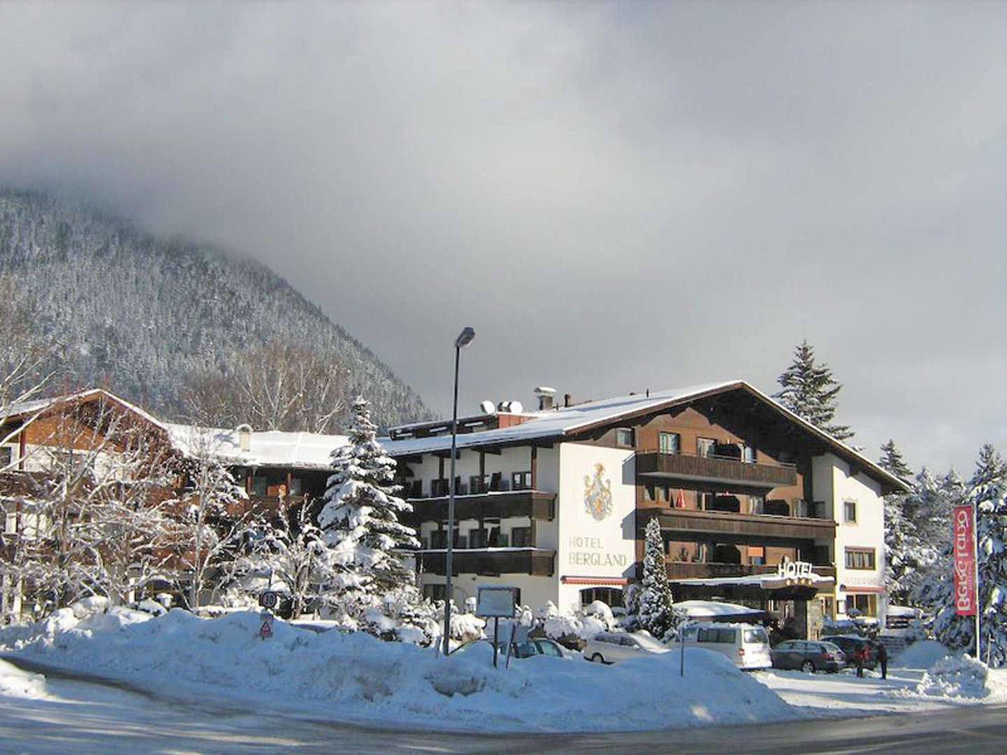 Auszeit in Tirol - Wandern & Wellness im Bergland Hotel & Landhaus