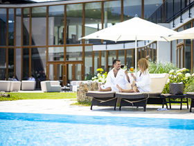 Vier Jahreszeiten im Schlosspark inkl. Adults Only Wellness & Spa | 2 Nächte