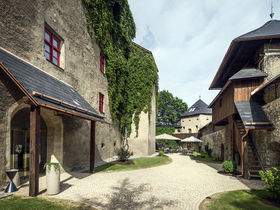 Komfort & Luxus im architektonischen Meisterwerk | 2 Tage Kurzurlaub inkl. Thermeneintritt