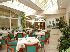 Advent in Villach inkl. Glühmost am Adventmarkt & Kärnten Therme 