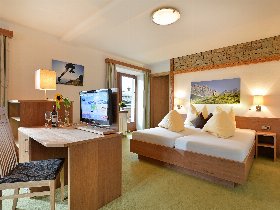 Bergwelt Tirol erleben - Wanderurlaub mit Wellnessgenuss | 4 Nächte