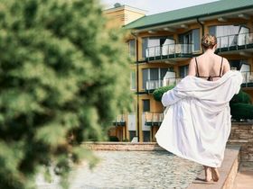 4=3 Erholsame Advent Tage im EurothermenResort inkl. Massage