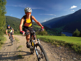 5=4  & auf die Radl'n! inkl. E-Bike Leih-E-Bike für 3 Tage | 