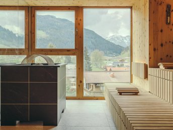 Herbstauszeit mit der Familie in der Salzburger Bergwelt inkl. Kinderbetreuung | 5 Nächte  